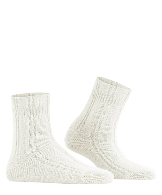 FALKE Bedsock Women sokketøfler i hvit – myke og varme sokkeskotøfler for kvinner