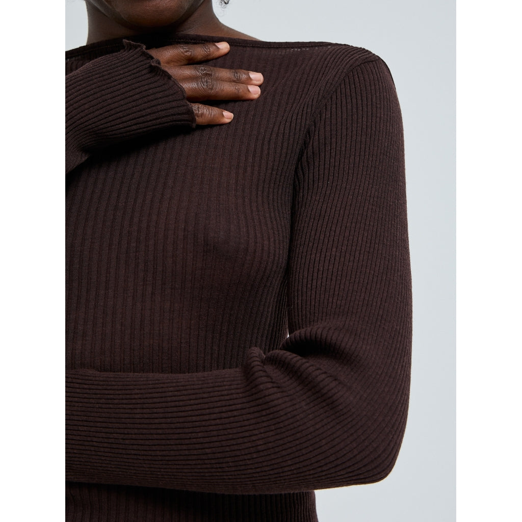 Seamless Basic 100% ull båthals lang erm brun